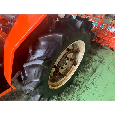 KUBOTA トラクター L1-205D