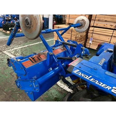 ISEKI トラクター TA215F