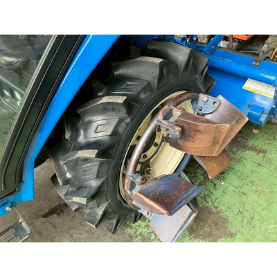 ISEKI トラクター TA247F