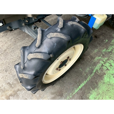 ISEKI トラクター TA247F