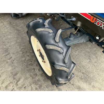 ISEKI トラクター TA247F