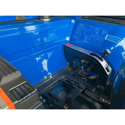 ISEKI トラクター TA247F