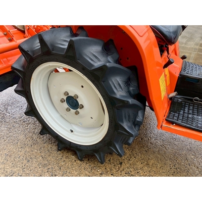 KUBOTA トラクター B1-17