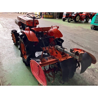 KUBOTA トラクター B7000D