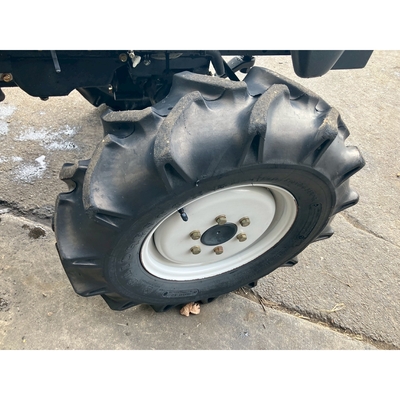 ISEKI トラクター TH20Q