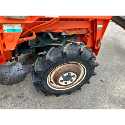 KUBOTA トラクター L1-22