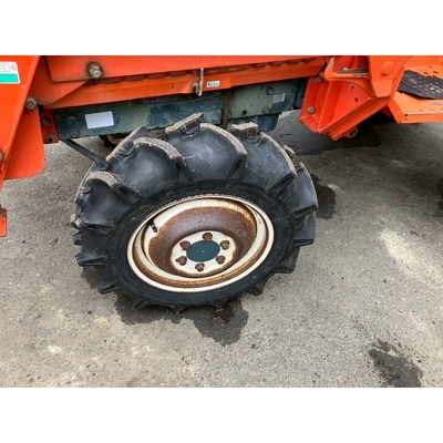 KUBOTA トラクター L1-22