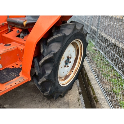 KUBOTA トラクター L1-22