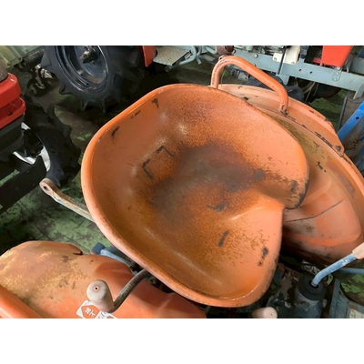 KUBOTA トラクター B7000D