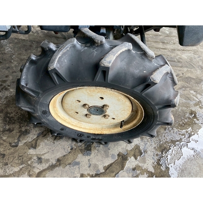 ISEKI トラクター THS16