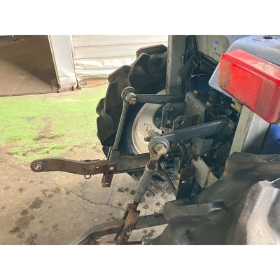 ISEKI トラクター THS16