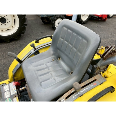 ISEKI トラクター TC13