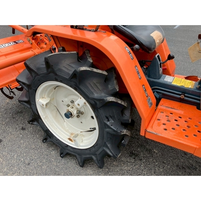 KUBOTA トラクター B1500