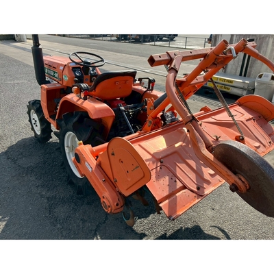 KUBOTA トラクター B1402D