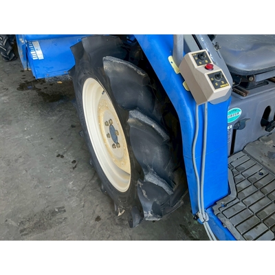 ISEKI トラクター TF21F