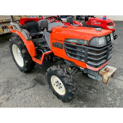 KUBOTA トラクター GB200
