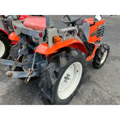 KUBOTA トラクター GB200