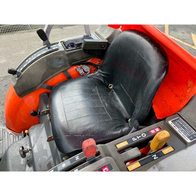 KUBOTA トラクター GB200