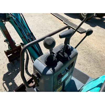 KOMATSU ミニユンボ PC02-1A