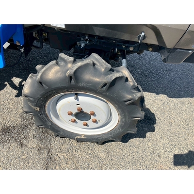 ISEKI トラクター TF153