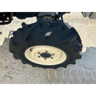 ISEKI トラクター TF23F