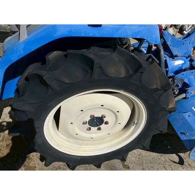 ISEKI トラクター TF23F