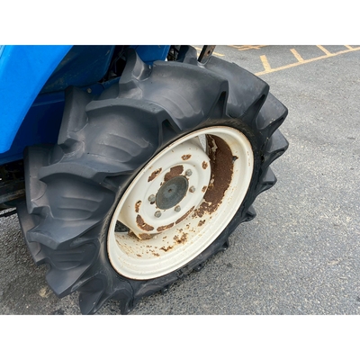 ISEKI トラクター TU240F