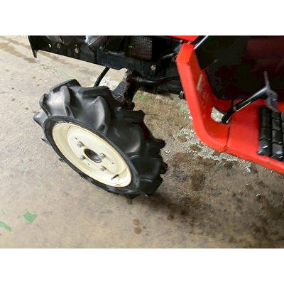 MITSUBISHI トラクター MT135