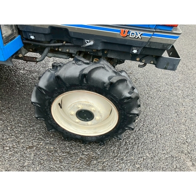 ISEKI トラクター TA210F