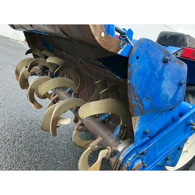 ISEKI トラクター TA210F