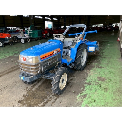 ISEKI トラクター TF223F