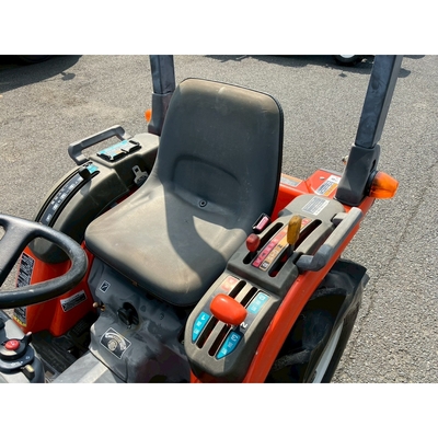 KUBOTA トラクター GB14
