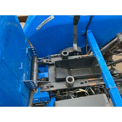 ISEKI トラクター TU2100F