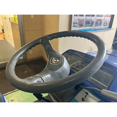 ISEKI トラクター THS18