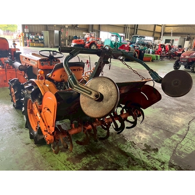 KUBOTA トラクター B7001D