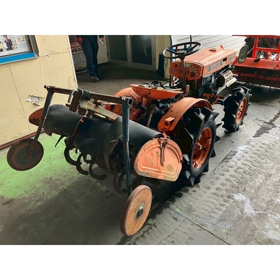 KUBOTA トラクター B6000D