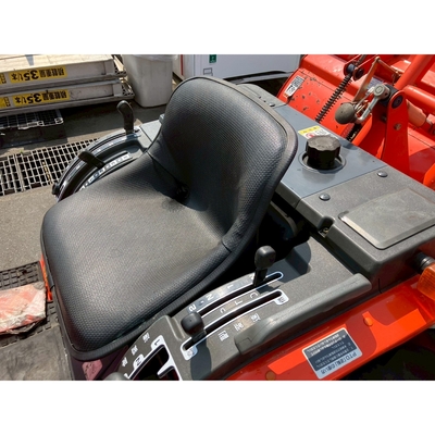 KUBOTA トラクター B52