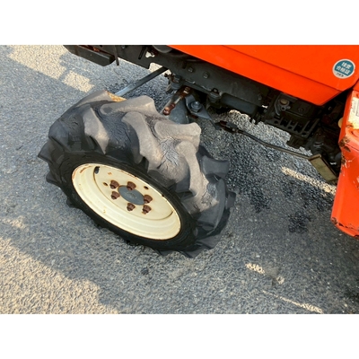 KUBOTA トラクター GB18