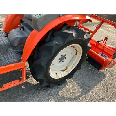 KUBOTA トラクター GB200