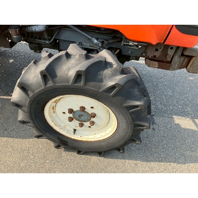 KUBOTA トラクター GB200