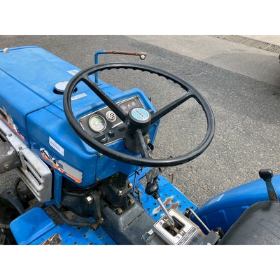 ISEKI トラクター TU1400F