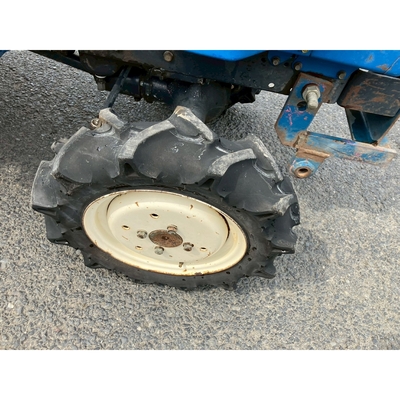 ISEKI トラクター TU1400F