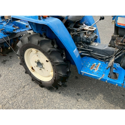 ISEKI トラクター TU1400F
