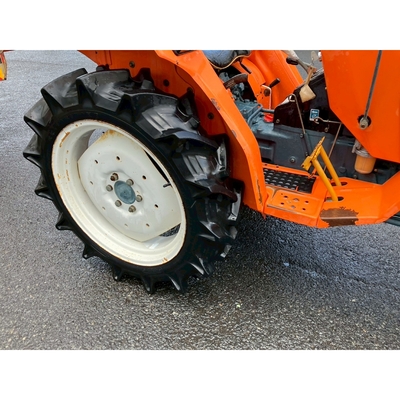 KUBOTA トラクター L1802D