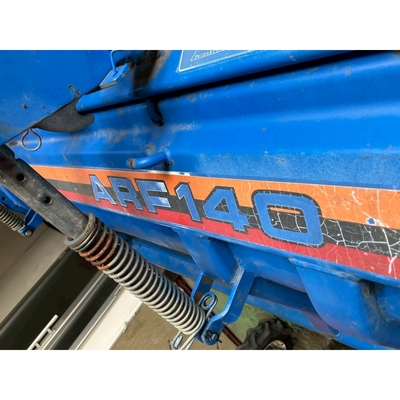 ISEKI トラクター TF223F