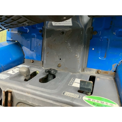 ISEKI トラクター TF223F