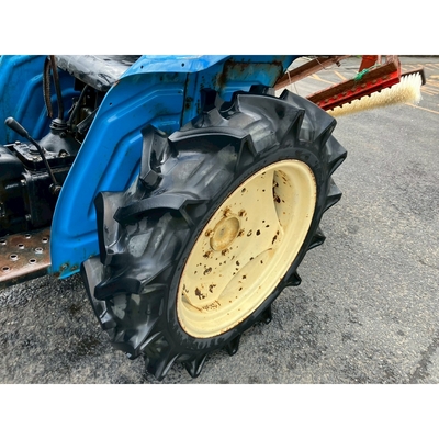 ISEKI トラクター TS1610S