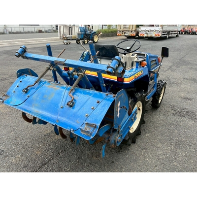 ISEKI トラクター TU140