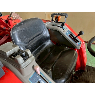 YANMAR トラクター F-7