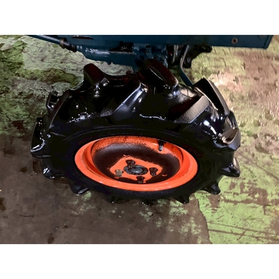 KUBOTA トラクター B7001D